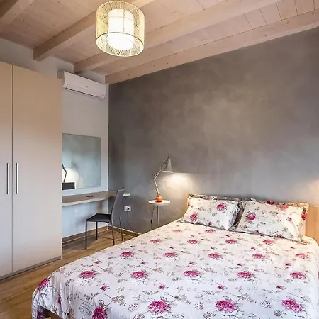 Likely And Spacious 4 Bedroom Pool * 切尔沃港