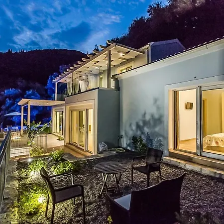 Likely And Spacious 4 Bedroom Pool Porto Cervo